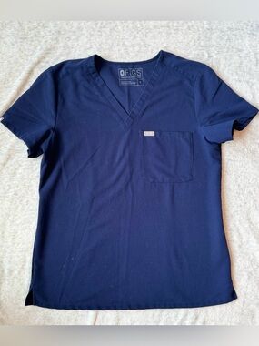 FIGS Navy Catarina 1 Pocket V-Neck Scrub Top Women's Medium Four Way Stretch